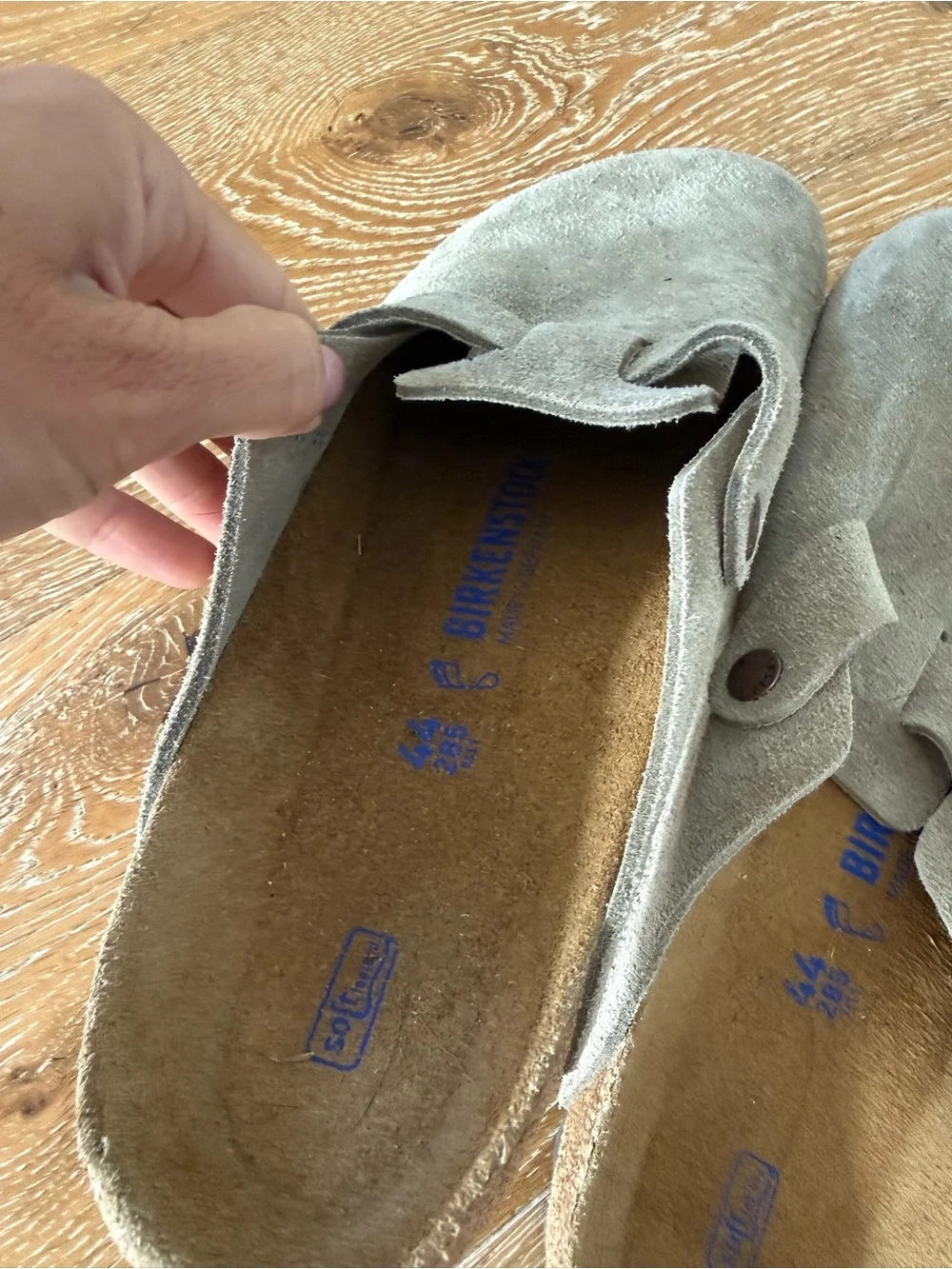 Men’s Birkenstock Suede Leather Sandals – Size 44 (US 10.5 Men’s)